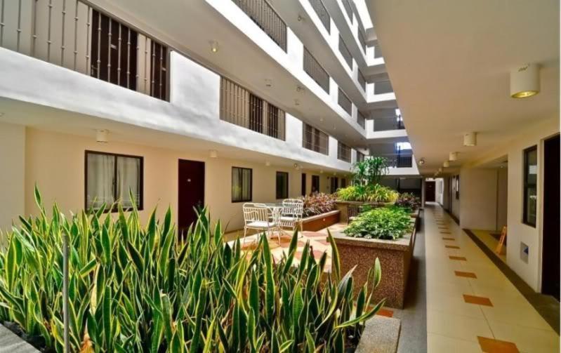 Vittoria Suites At Northpoint Pines Estate 达沃 外观 照片